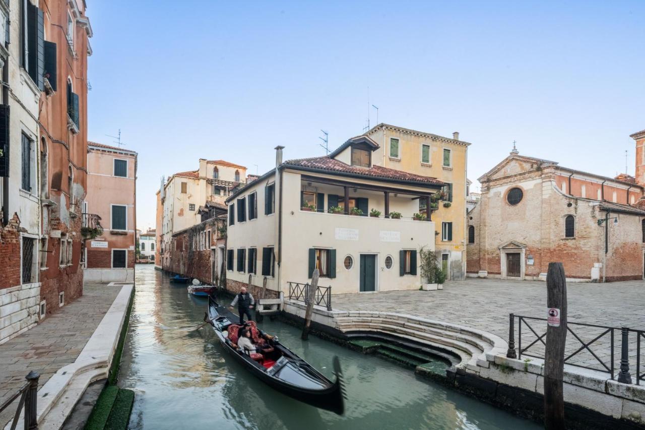 Garden Mansion With Private Mooring R&R Apartment Venice Exterior photo
