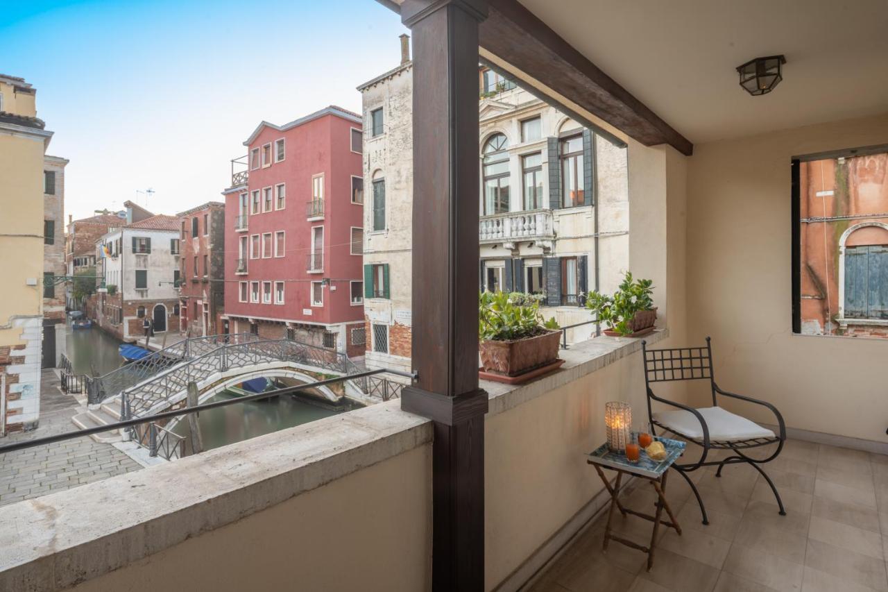 Garden Mansion With Private Mooring R&R Apartment Venice Exterior photo